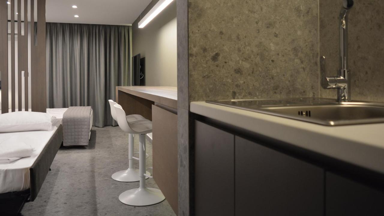 Eleven Views Resort Илия Экстерьер фото